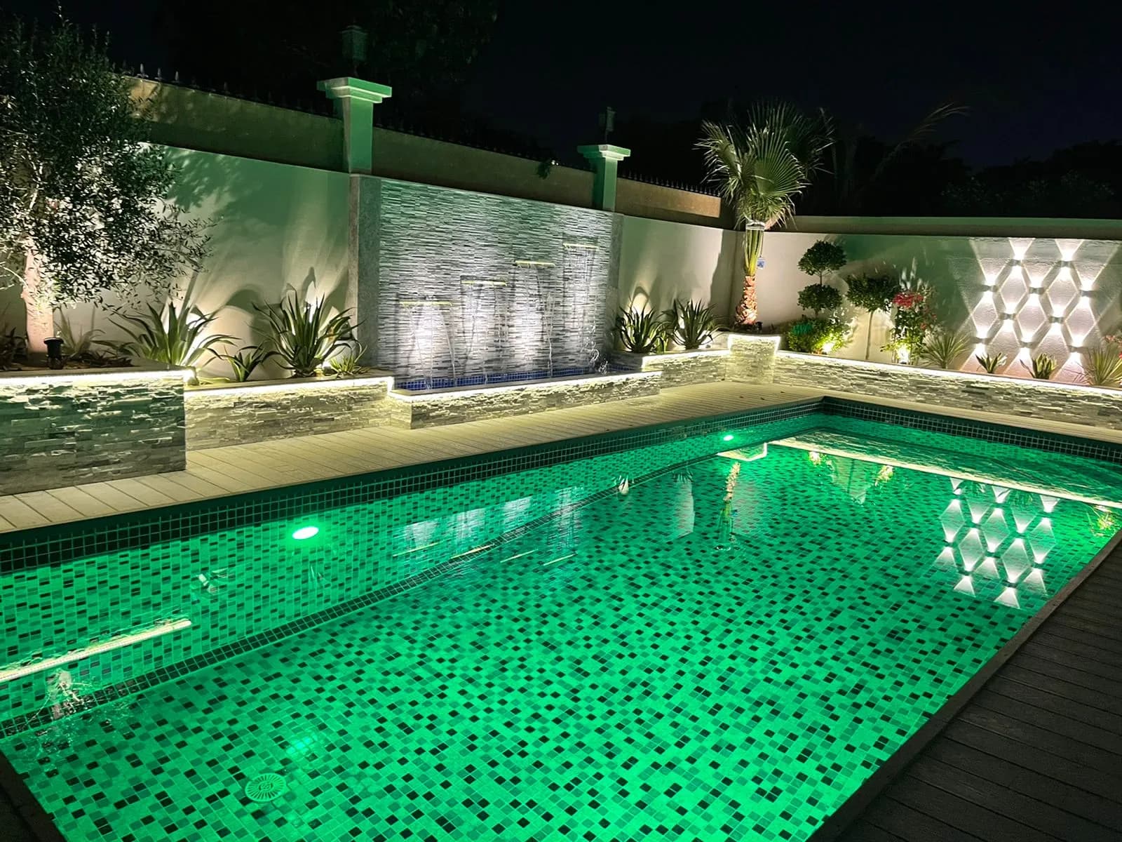 Bright View Landscape Works LLC cover photo